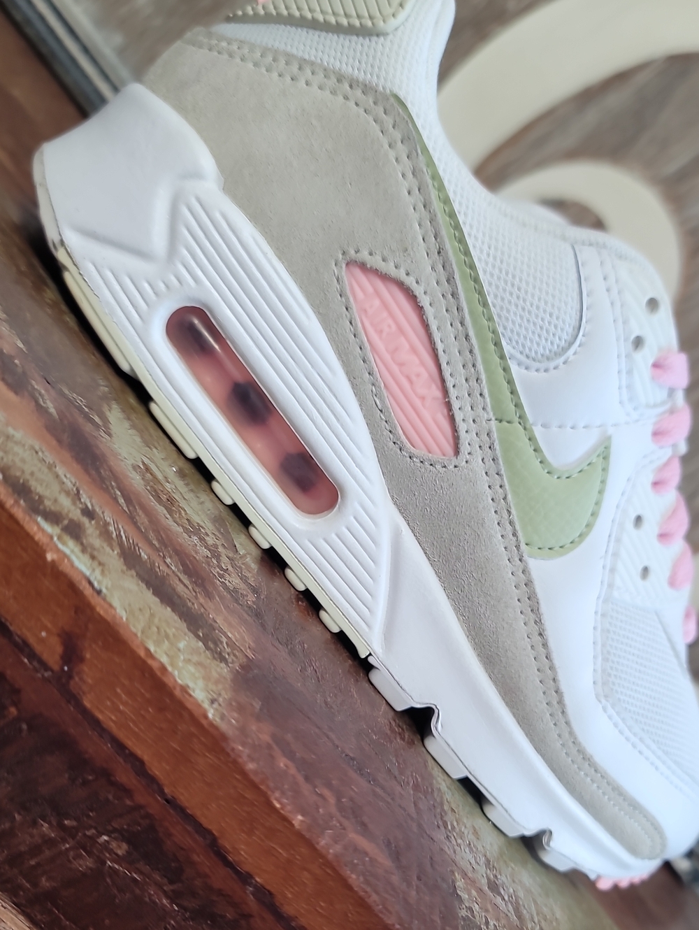 Nike Wmns Air Max 90 " White/Light Olive/Pink" Wmns 7, Good Cond. Fast Shipping - Picture 13 of 16